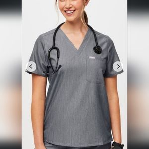 Figs Catarina One Pocket Scrub Top, size small